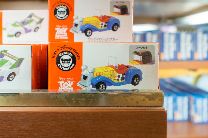 ディズニートミカ ディズニーモータース59選 カーズのトミカや収納ケースを紹介