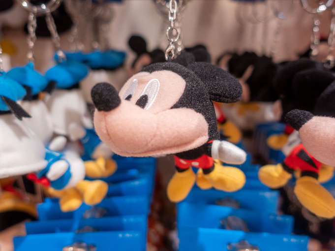 22 ディズニーキーホルダー75選 人気のキャラクター プリンセス ペアグッズにおすすめ