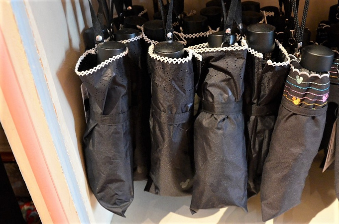 22 ディズニーの日傘4選 持ち込みは 使用のルールをチェック