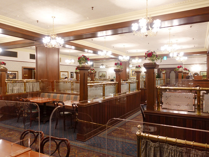 21 冬ディズニーの寒さ対策 12月 1月 2月の持ち物とアトラクション レストラン