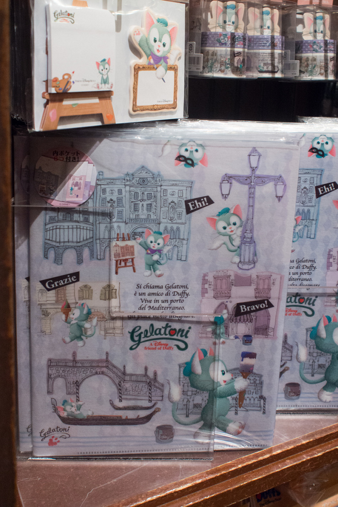 ディズニーのクリアファイル14選 文房具のお土産に人気のセット 新商品を値段とご紹介