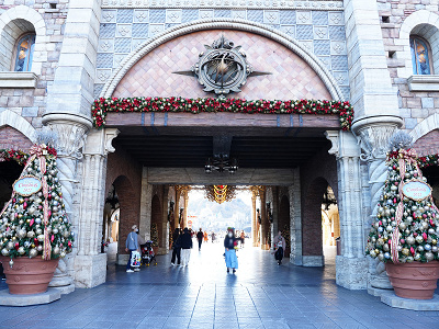 22 クリスマスのディズニー攻略ガイド おすすめのモデルコース 混雑対策 イベント情報も