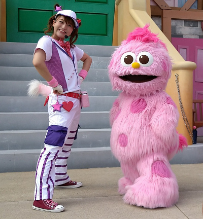 Usj グリーティングで会えるキャラクターを解説 人気のマリオやミニオン スヌーピーや恐竜も