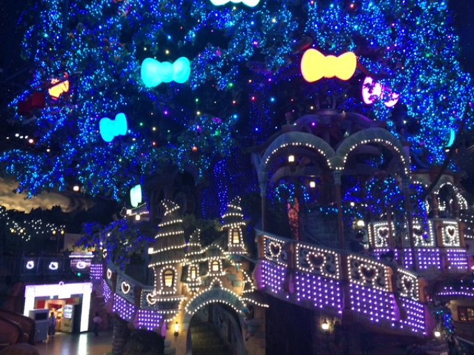 サンリオピューロランド イルミネーション キャステル Castel ディズニー情報
