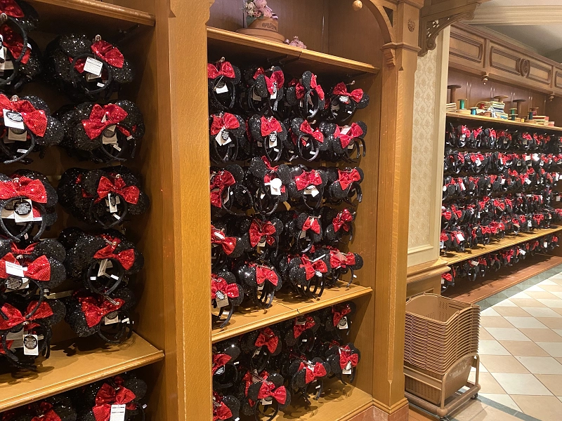 ディズニー なぜカチューシャが売ってない まとめ 在庫切れの理由や再販情報を調査