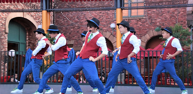 Usj ナイトロダンスクルー攻略 イケメン男性キャストのショー内容 使用曲 楽しみポイント解説 Usj ナイトロダンスクルー攻略 イケメン男性キャストのショー内容 使用曲 楽しみポイント解説