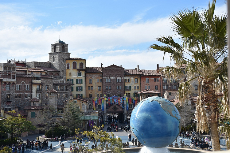 ディズニーシーのアトラクション声優まとめ 超有名声優さんがパークの案内人 ディズニーシーのアトラクション声優まとめ 超有名声優さんがパークの案内人