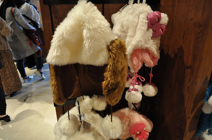 22 Usjのスヌーピーカチューシャ 被り物17選 ぬいぐるみハット キャップ類の種類と値段も 22 Usjのスヌーピーカチューシャ 被り物17選 ぬいぐるみハット キャップ類の種類と値段も