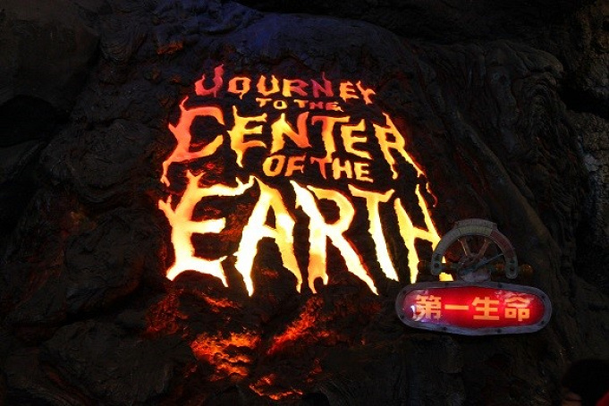 ディズニーシー バックグラウンドストーリー13選 キャストのコスチュームにも秘密が