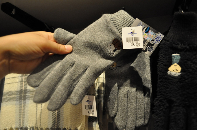 秋冬 Usjの新着スヌーピーグッズ16選 パソコンケースや猫のファーロンの新グッズも登場