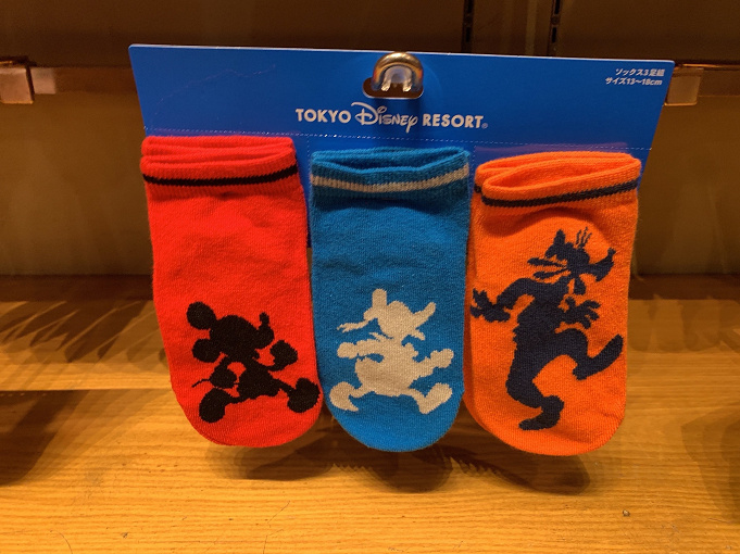 21 ディズニー靴下28選 カラフルなものからシンプルなデザインまで 21 ディズニー靴下28選 カラフルなものからシンプルなデザインまで