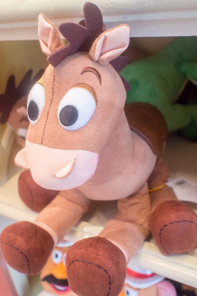 ディズニーの馬キャラクター8選 名前 登場作品まとめ ブルズアイやマキシマス バターカップなど ディズニーの馬キャラクター8選 名前 登場作品まとめ ブルズアイやマキシマス バターカップなど