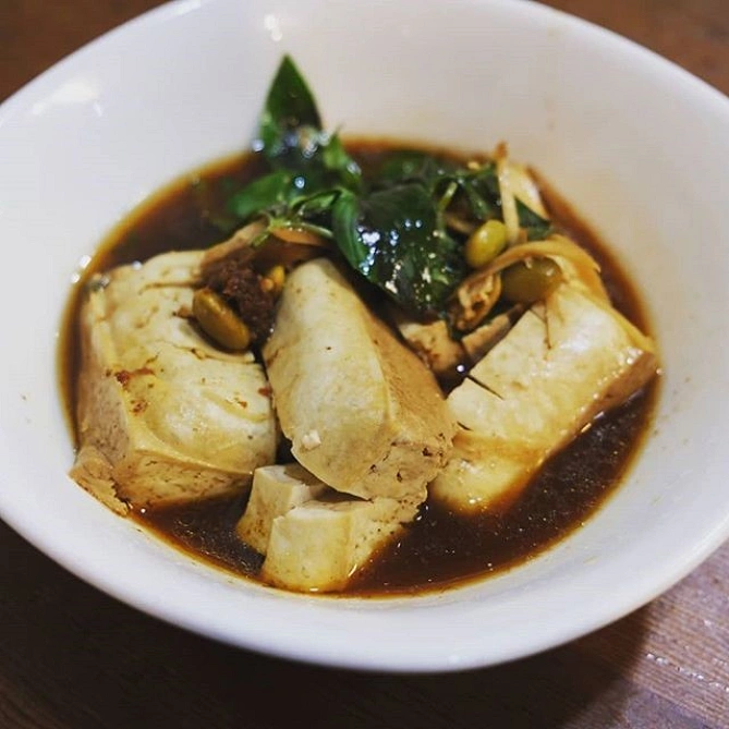 臭老闆 現蒸臭豆腐
