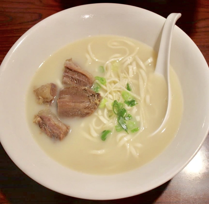 七十二牛肉麺