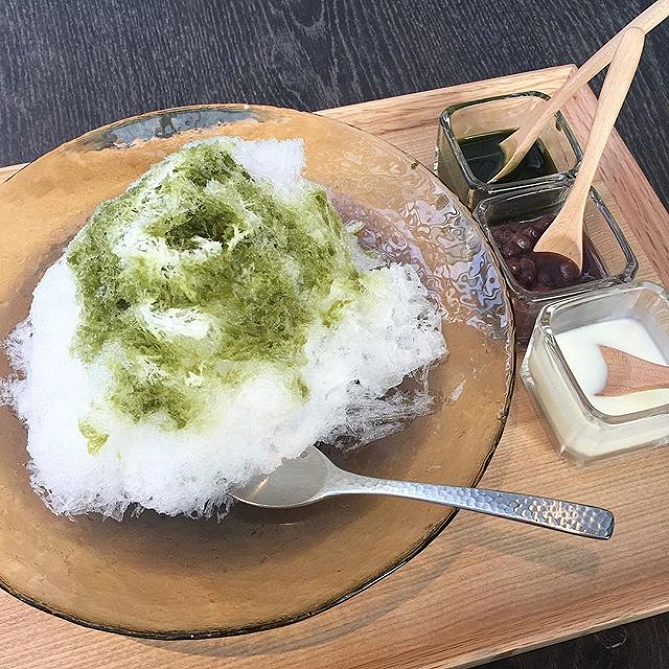 数寄屋橋茶房