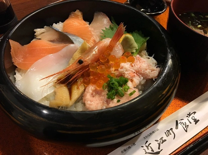 近江町食堂