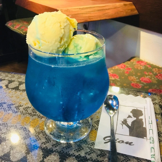 ギオン