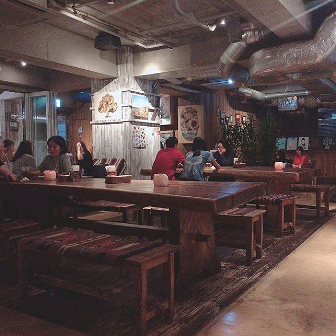 ボンダイカフェ店内