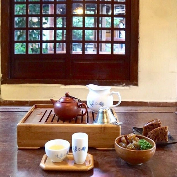 茶芸館