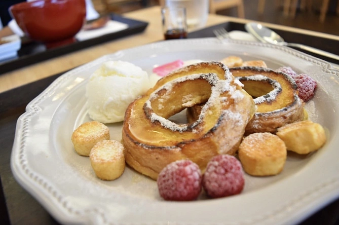 カフェ　加賀麩不室屋