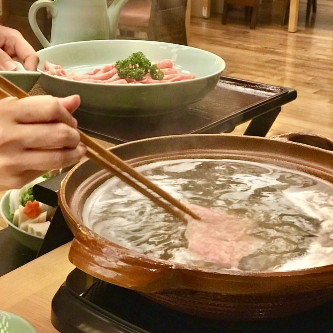 山里 