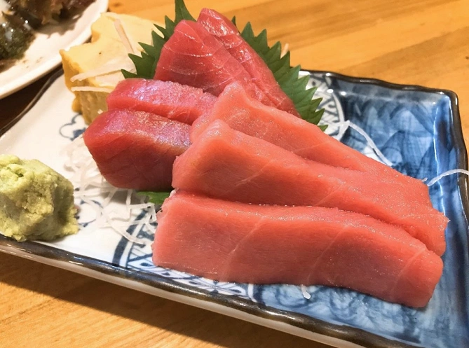 まぐろ専門居酒屋ひとし 