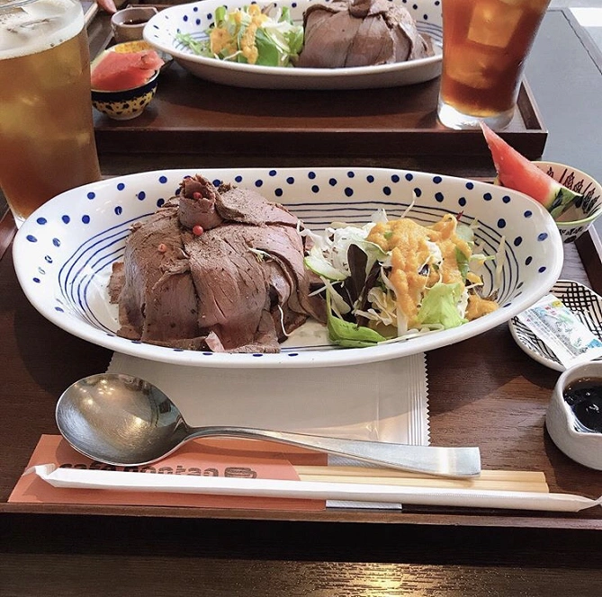 cafe nontan