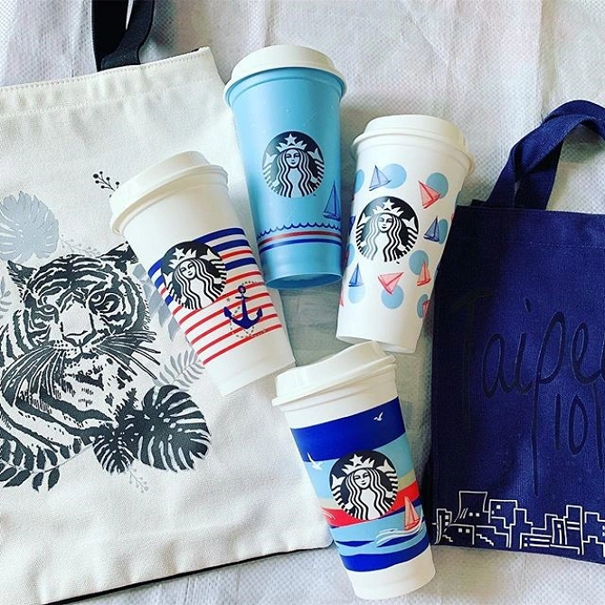 台北スタバグッズ