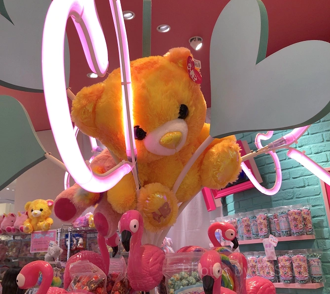 シュガーハイの店内