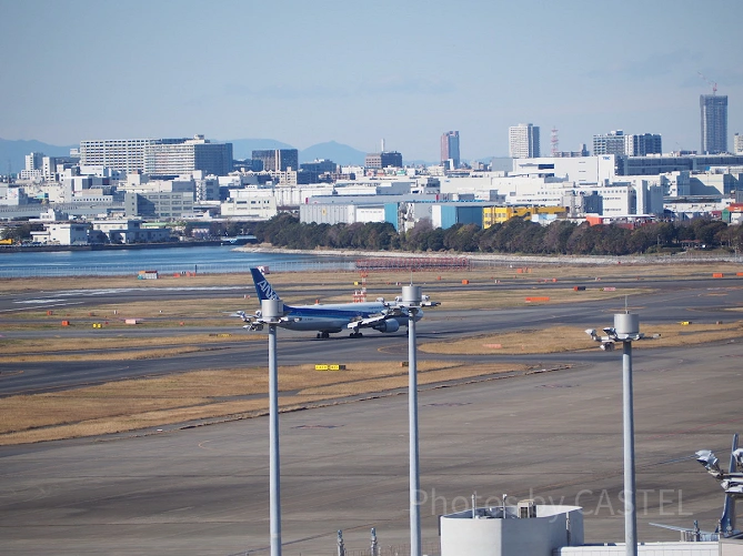 スカイステーションの前にあるA滑走路