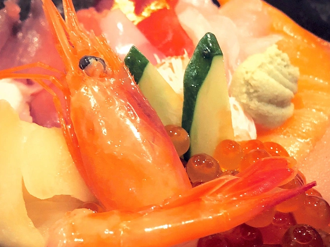 【金沢】近江町市場のおすすめ海鮮丼15店！ランチに人気の海鮮丼、安いお店から老舗まで♪