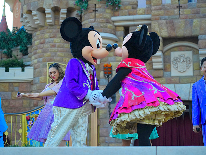 【最新】香港ディズニーのショーパレード全種まとめ！20周年も！各ショーの魅力や見どころを網羅