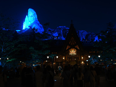 フローズンキングダムの夜景