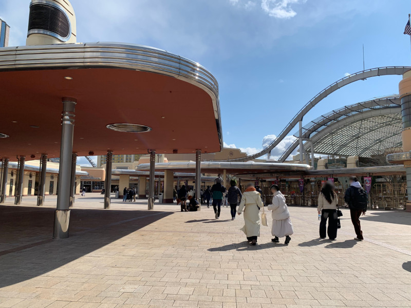 【裏技】ユニバに早く入場する方法を紹介！手荷物検査や入場ゲートを早く突破するコツとは？ 