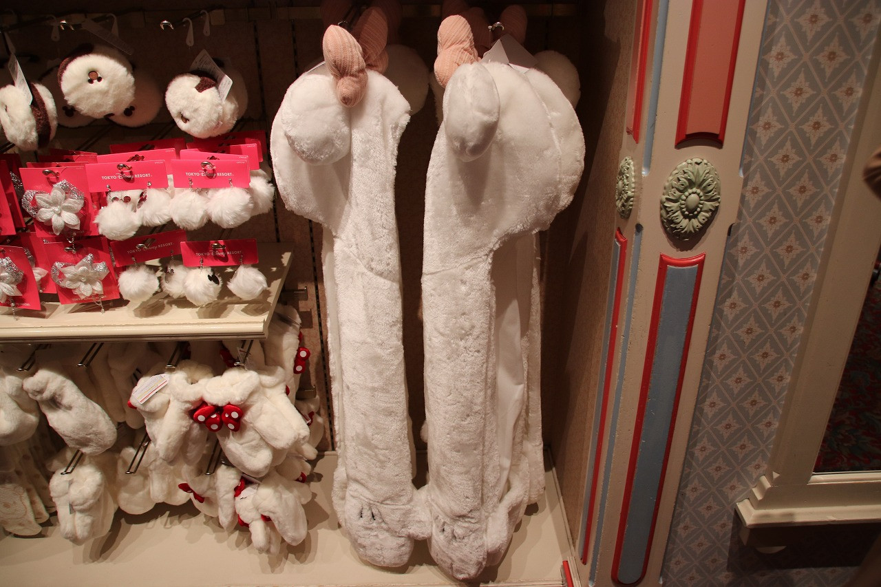 ディズニー 3月 マフラー デート