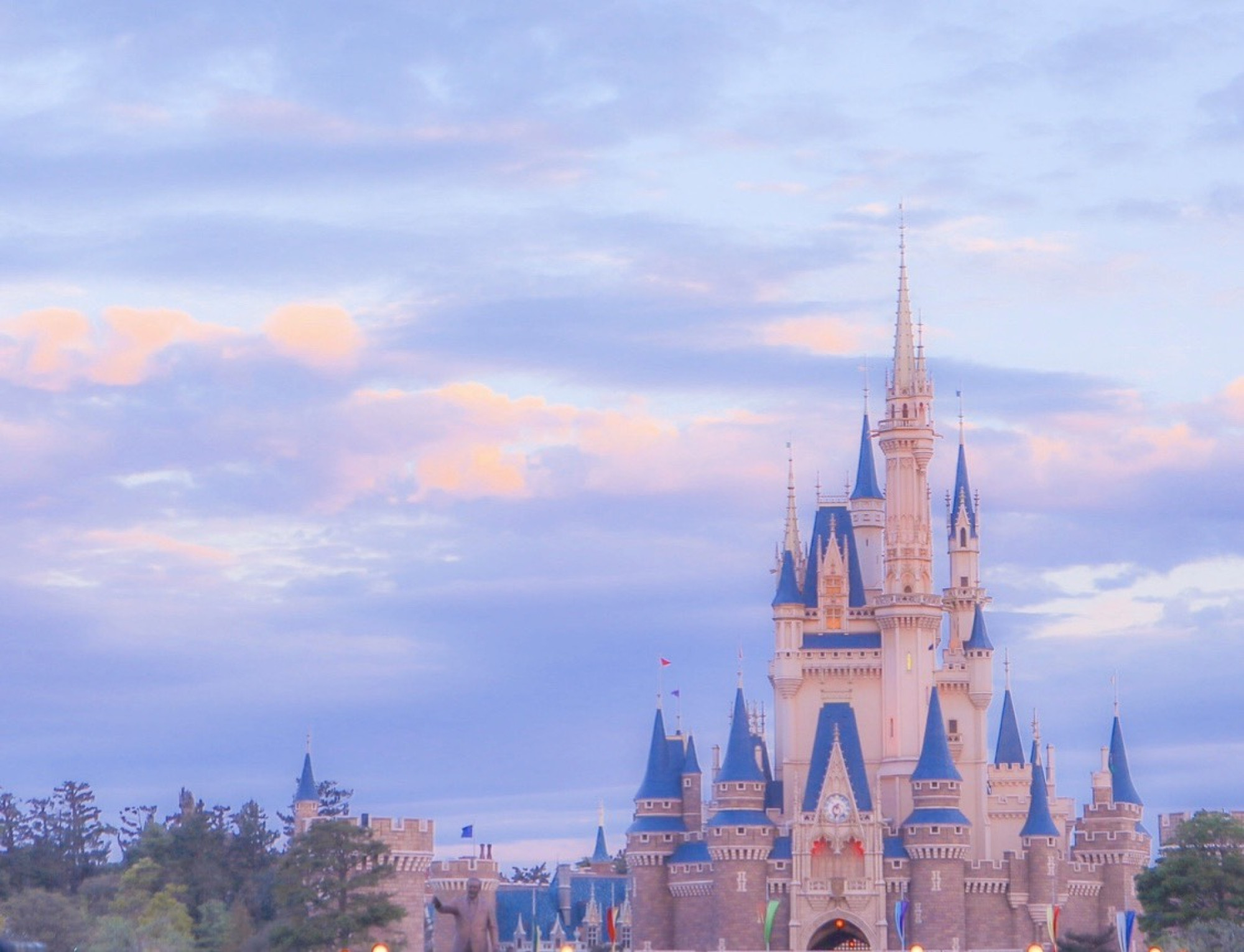 ディズニーの風景 キャステル Castel ディズニー情報